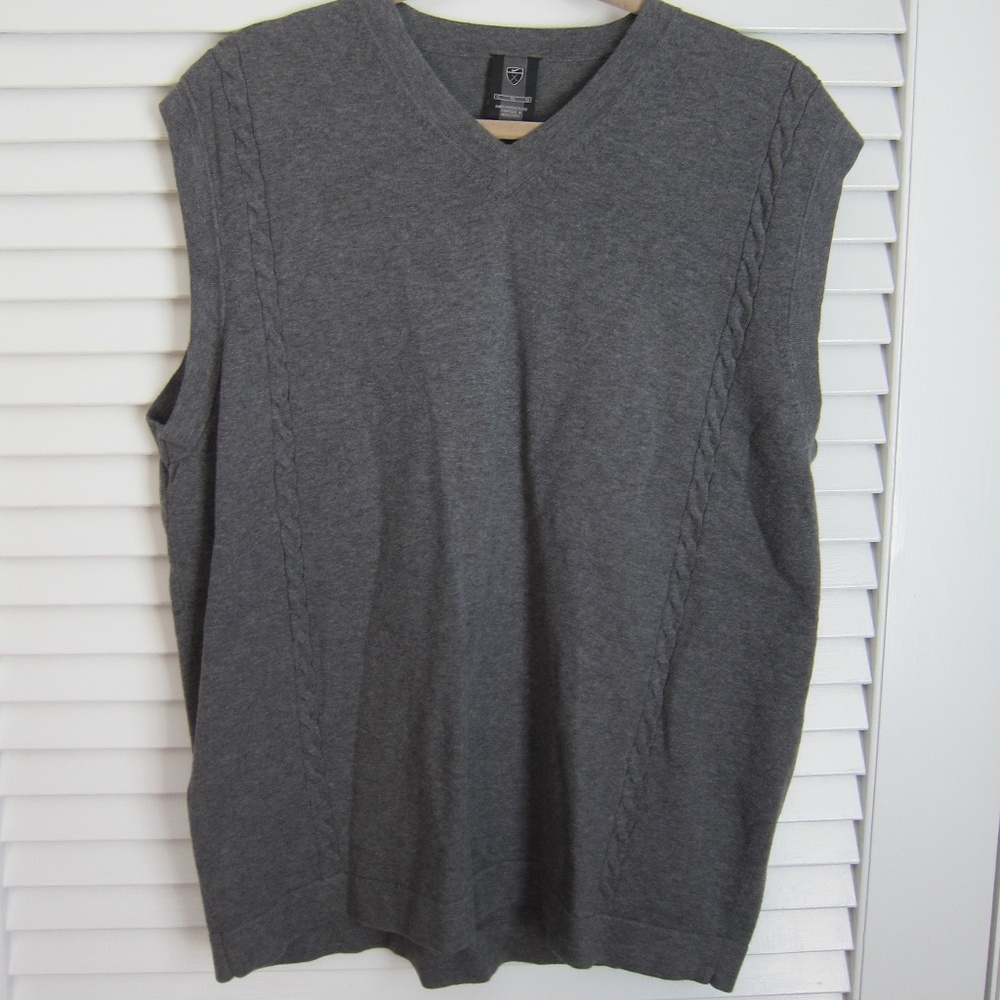 Mens Nike Golf Sweater Vest in Gray